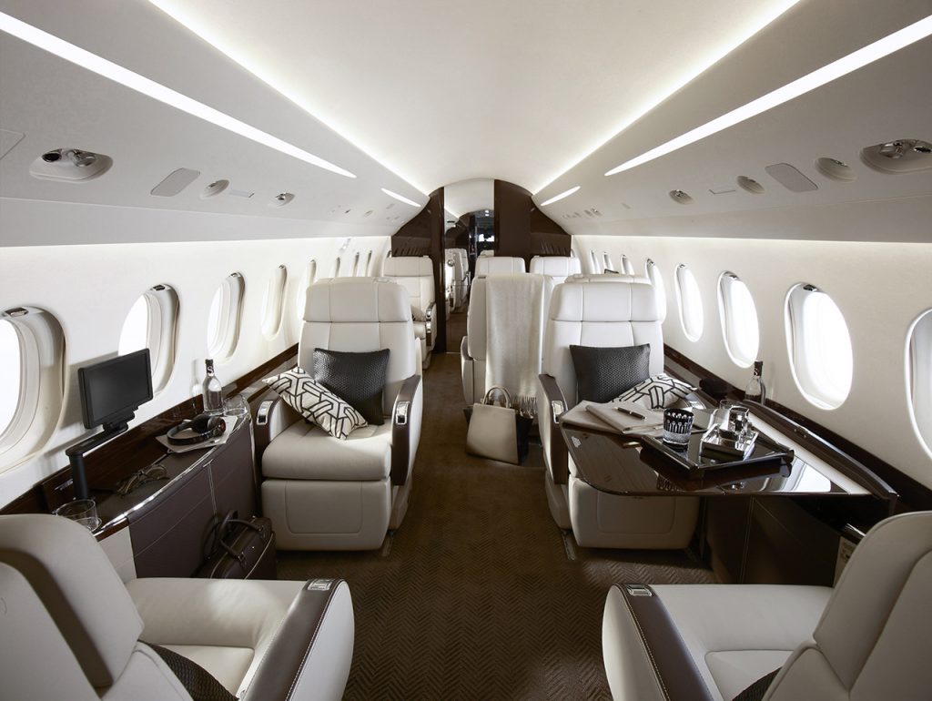 Dassault Falcon 2000LXS heavy jet view 2 for Dallas charter