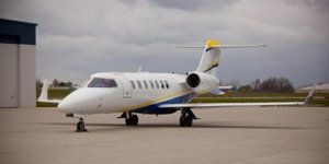 Learjet 40 light jet view 2 for Dallas charter